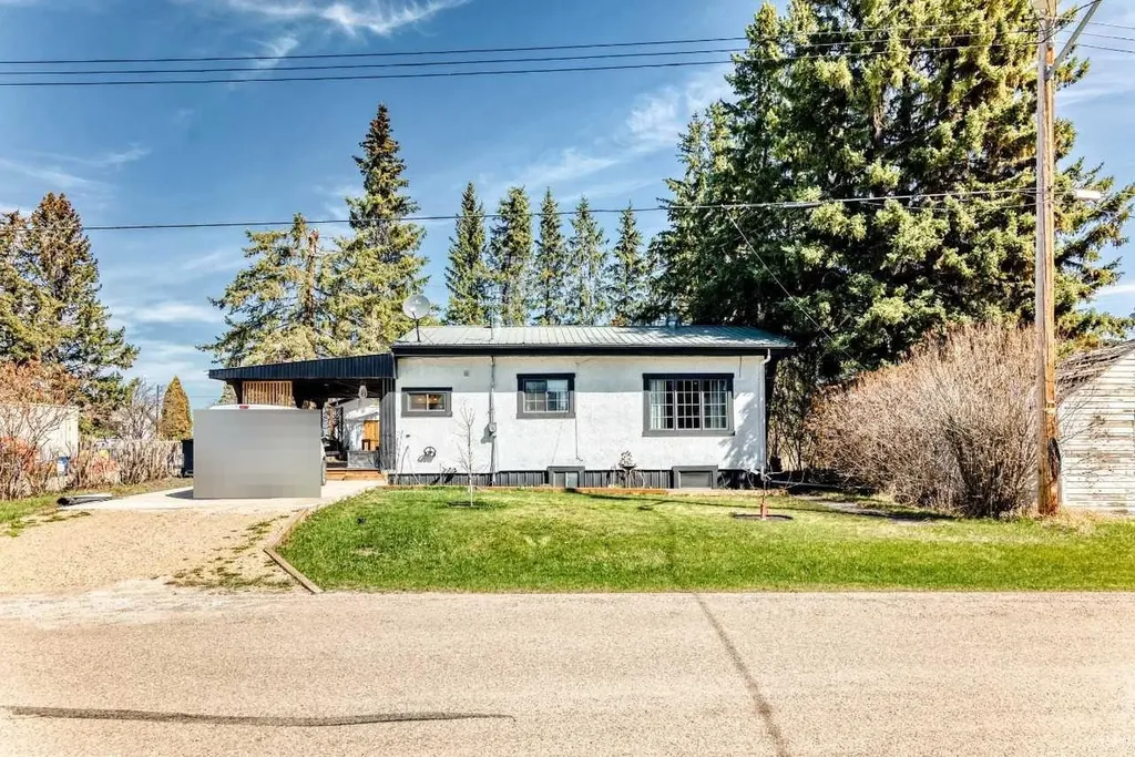 2026 9 Avenue Rural Red Deer County AB T0M1V0