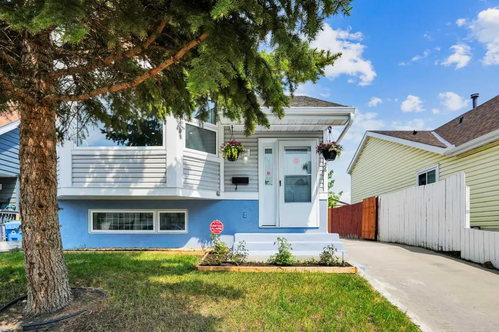 76 Aberfoyle Close NE Calgary AB T2A 6S6