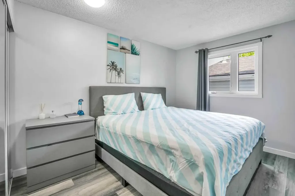 76 Aberfoyle Close NE Calgary AB T2A 6S6