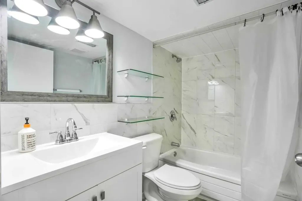 76 Aberfoyle Close NE Calgary AB T2A 6S6