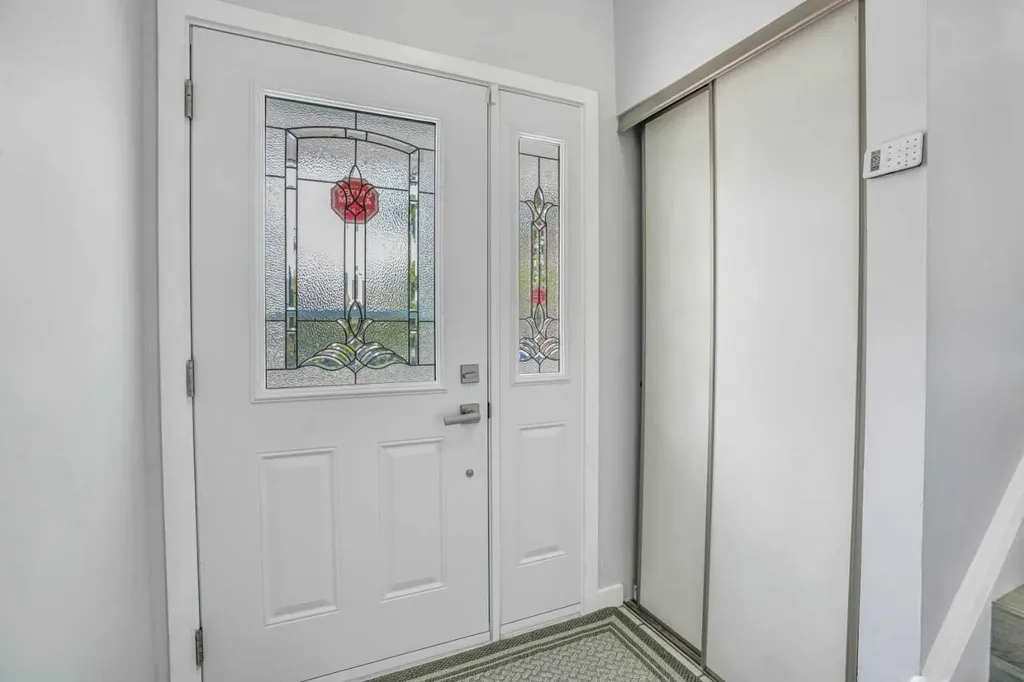 76 Aberfoyle Close NE Calgary AB T2A 6S6