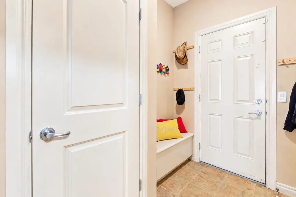 195 Willowmere Close Chestermere AB T1X 1S2