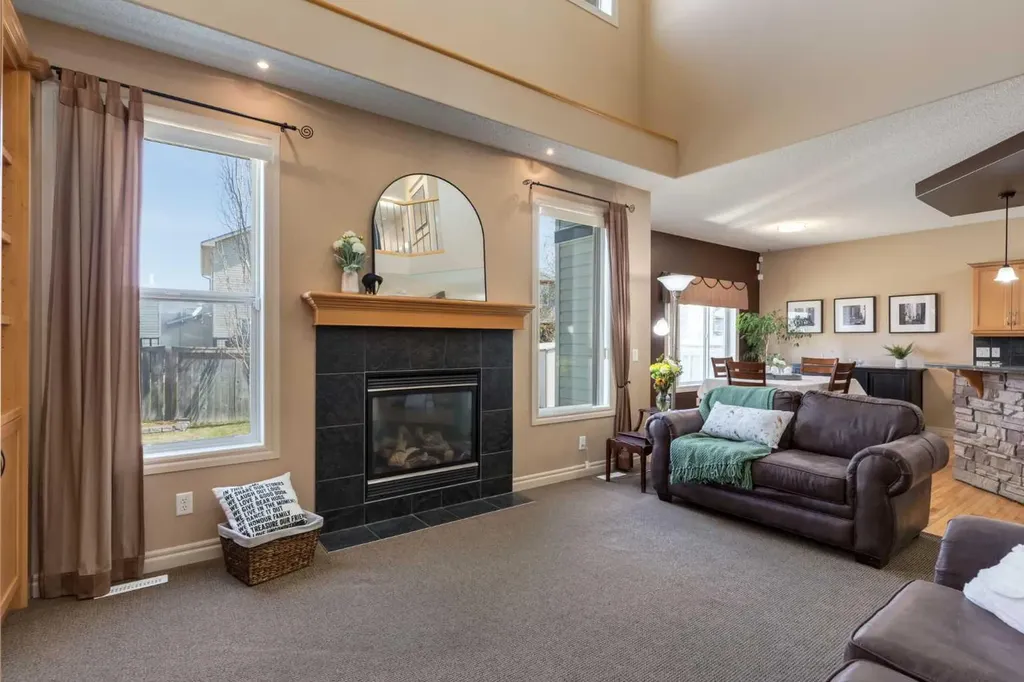 195 Willowmere Close Chestermere AB T1X 1S2