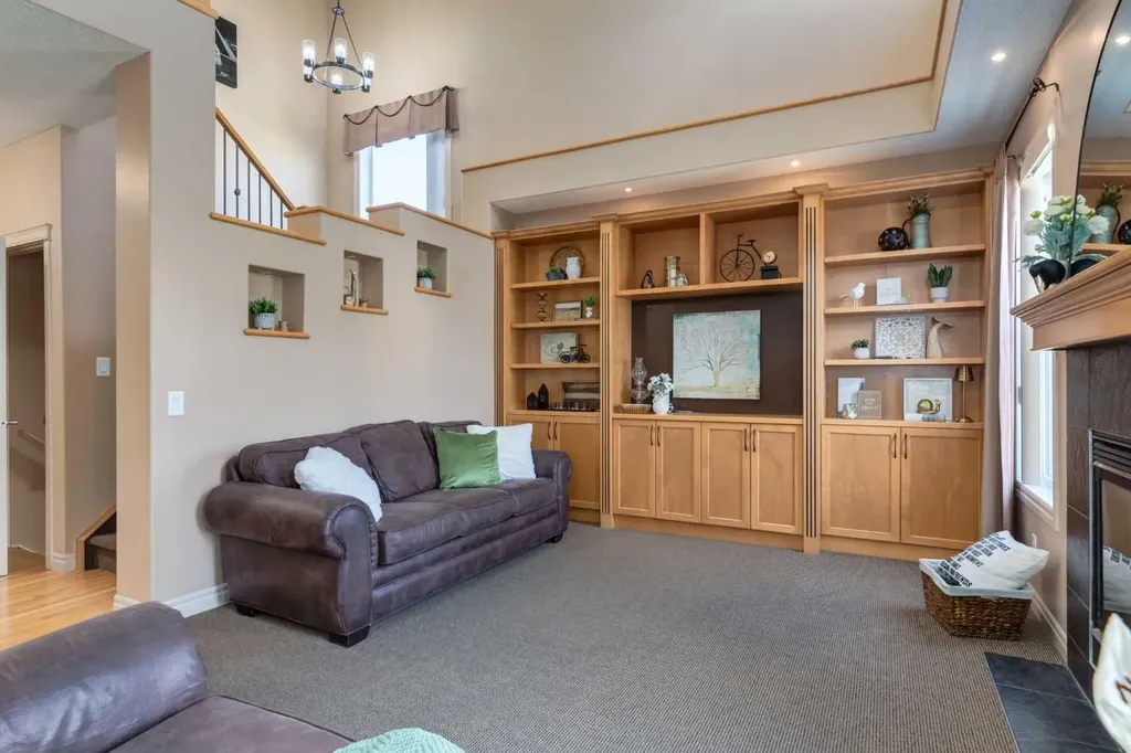 195 Willowmere Close Chestermere AB T1X 1S2