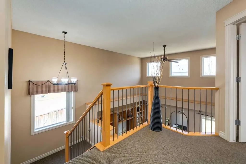 195 Willowmere Close Chestermere AB T1X 1S2