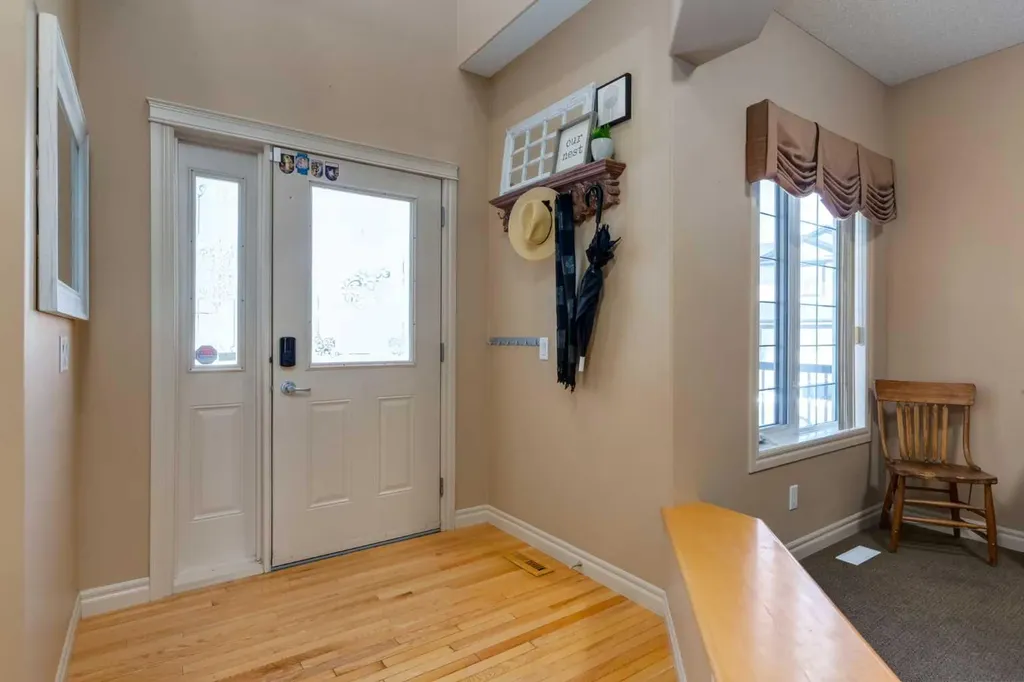 195 Willowmere Close Chestermere AB T1X 1S2