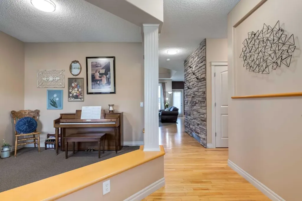195 Willowmere Close Chestermere AB T1X 1S2