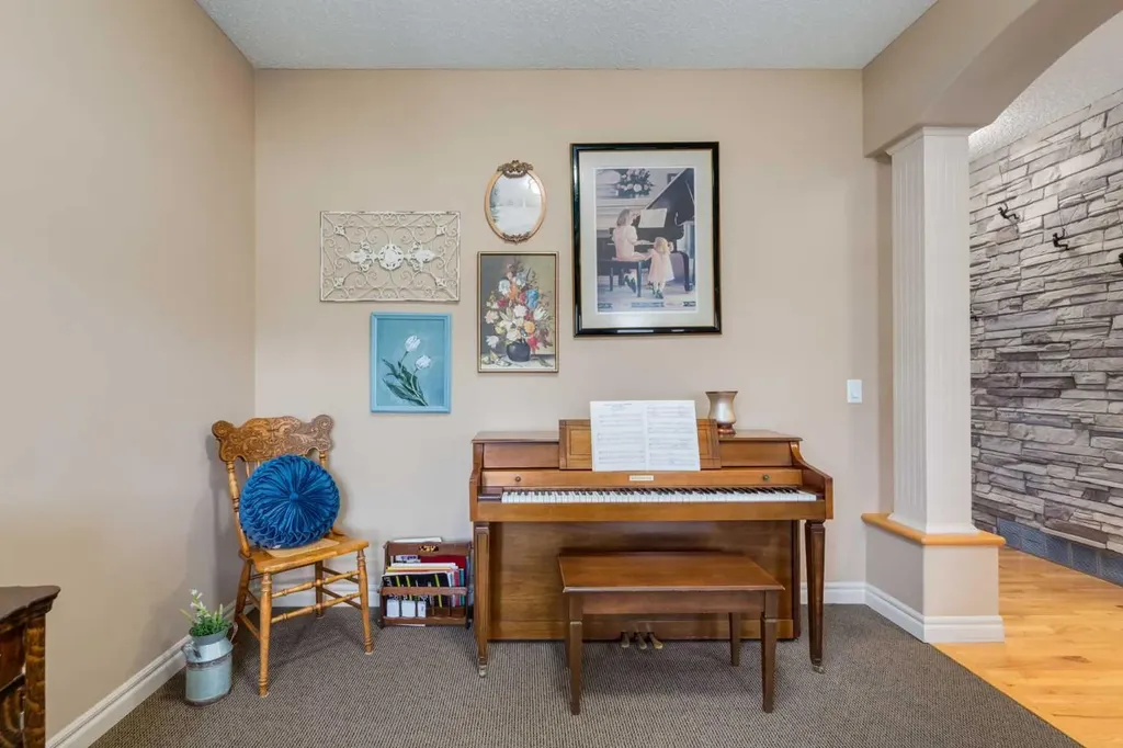 195 Willowmere Close Chestermere AB T1X 1S2