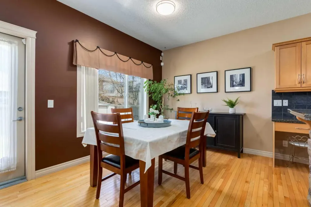195 Willowmere Close Chestermere AB T1X 1S2