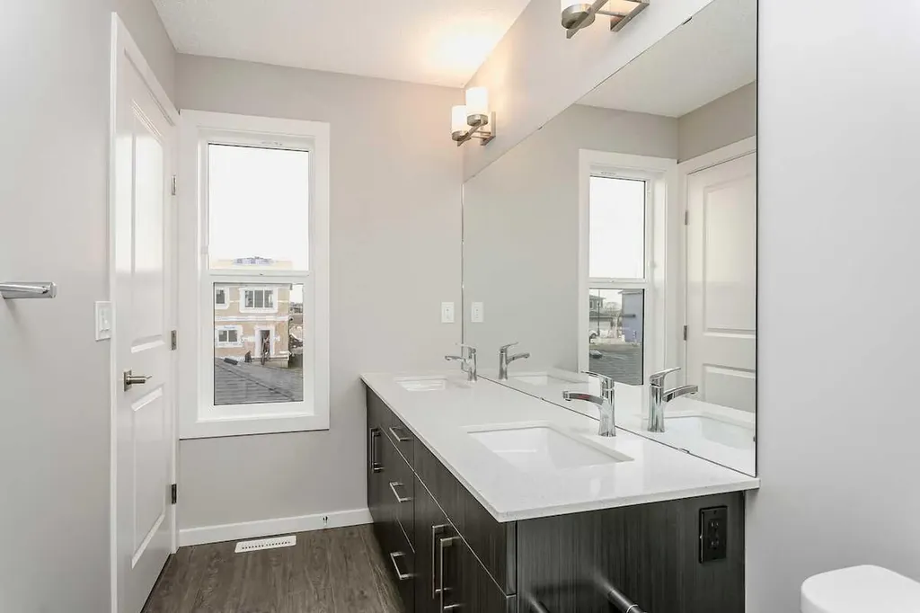 222 Heartwood Parade SE Calgary AB T3M2K1