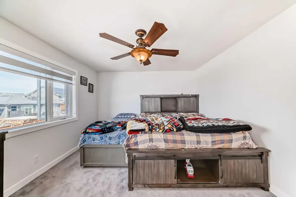 2004 Ravensdun Crescent SE Airdrie AB T4A 3K2
