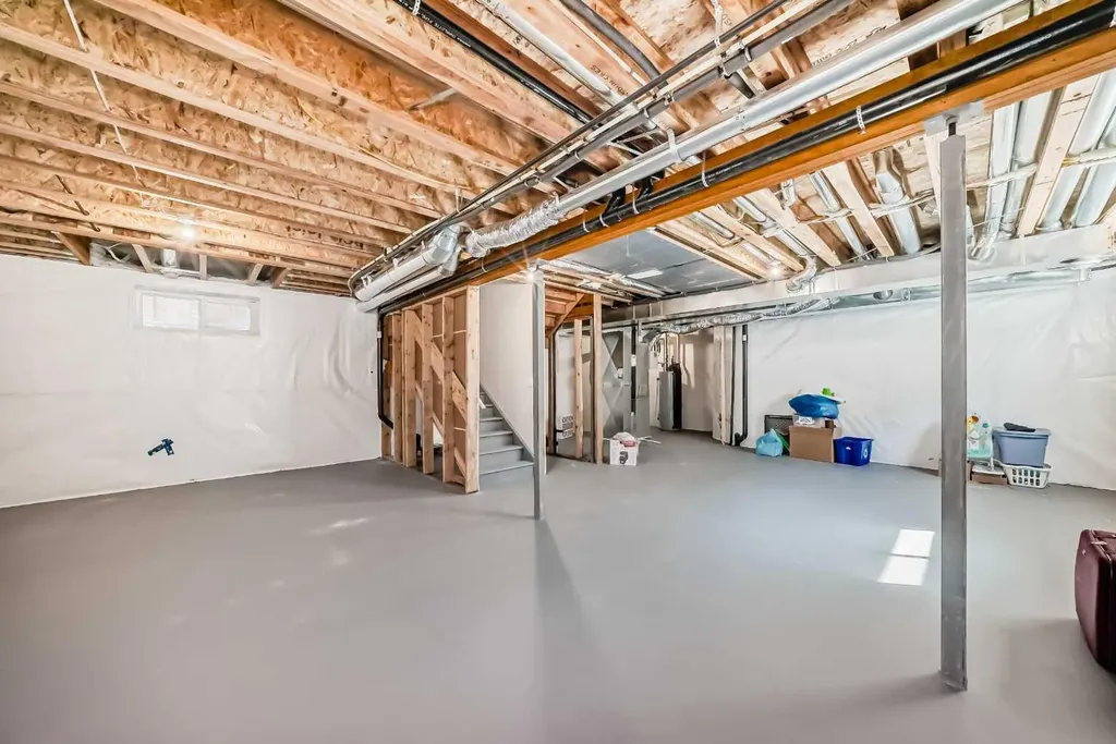 2004 Ravensdun Crescent SE Airdrie AB T4A 3K2