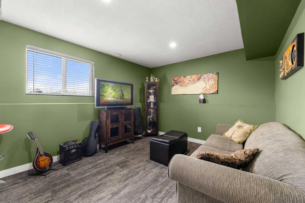 31275 Range Road 13 Rural Mountain View County AB T0M0W0