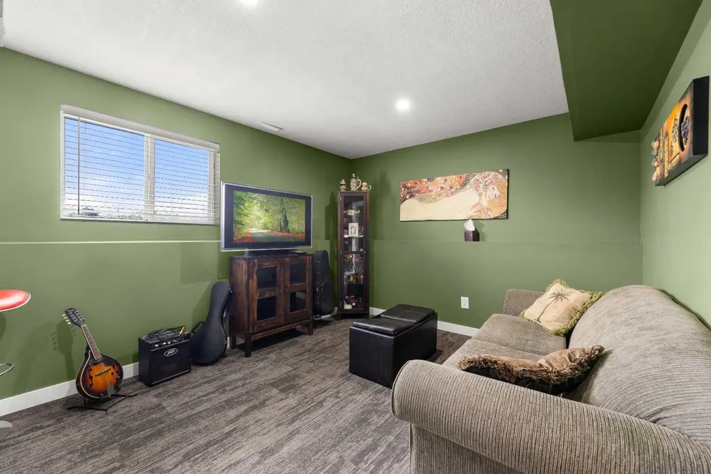 31275 Range Road 13 Rural Mountain View County AB T0M0W0
