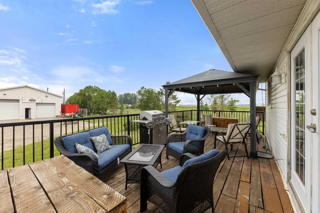 31275 Range Road 13 Rural Mountain View County AB T0M0W0