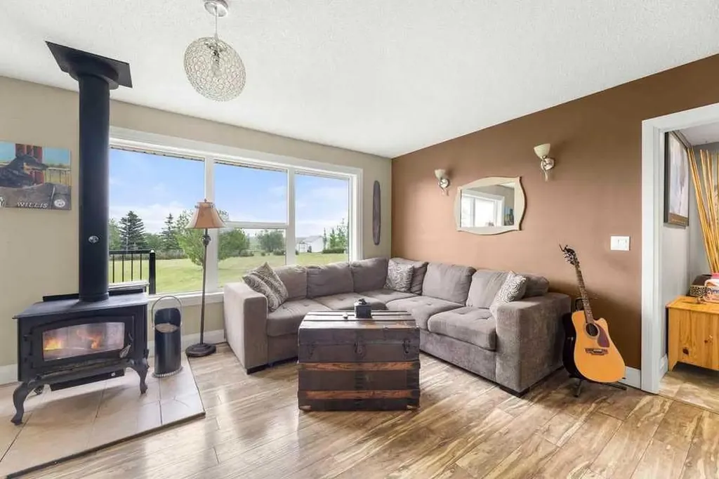 31275 Range Road 13 Rural Mountain View County AB T0M0W0