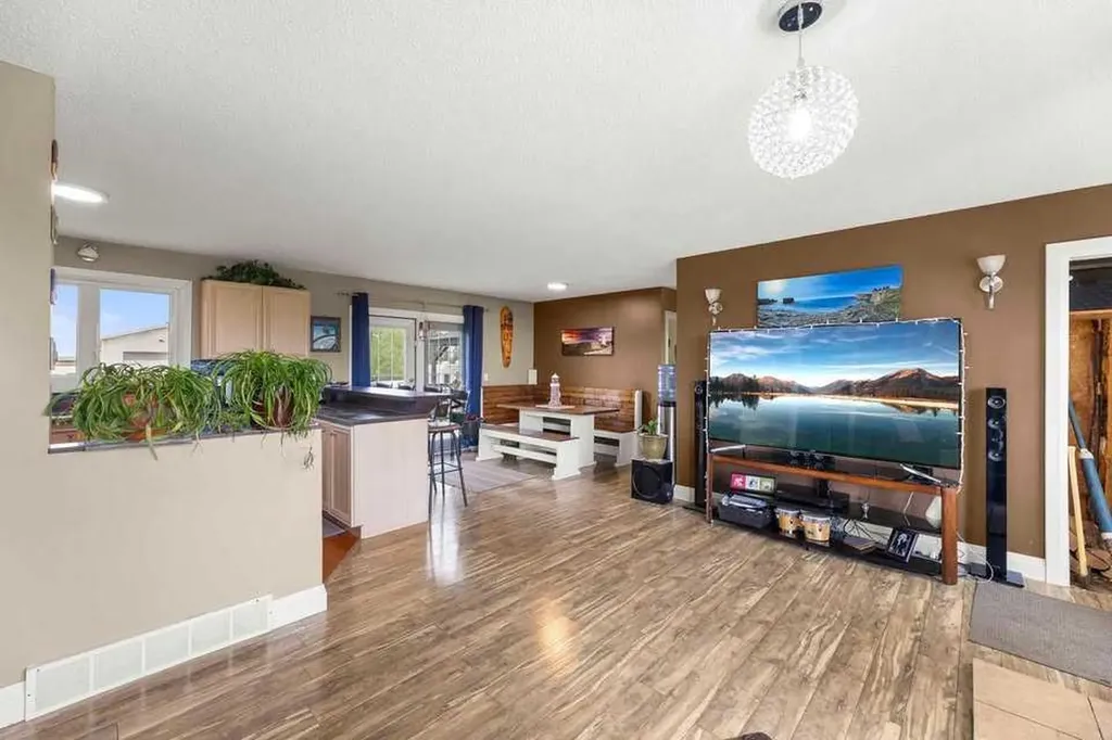 31275 Range Road 13 Rural Mountain View County AB T0M0W0