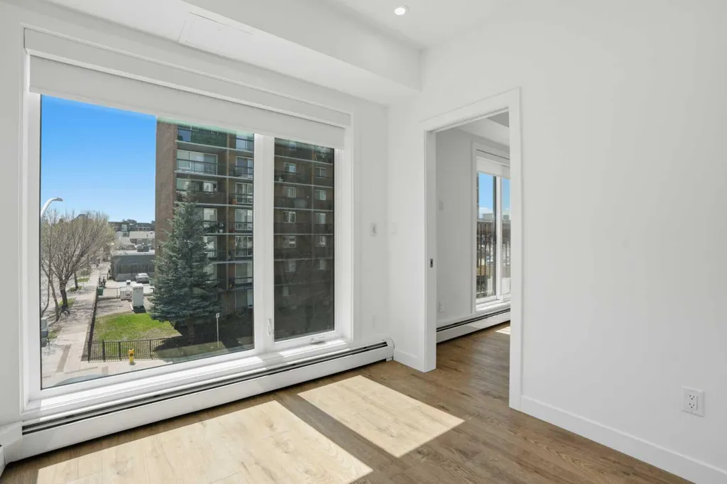310 15 Avenue SW Calgary AB T2R 1S9