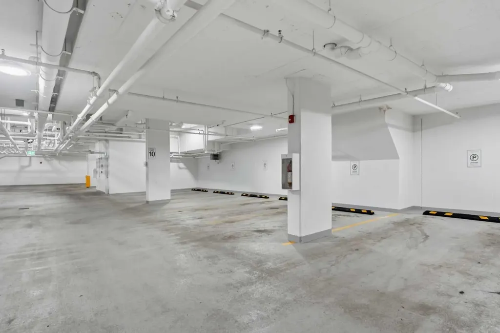 310 15 Avenue SW Calgary AB T2R 1S9