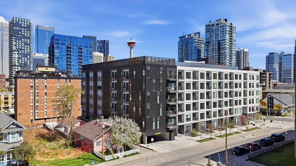 310 15 Avenue SW Calgary AB T2R 1S9