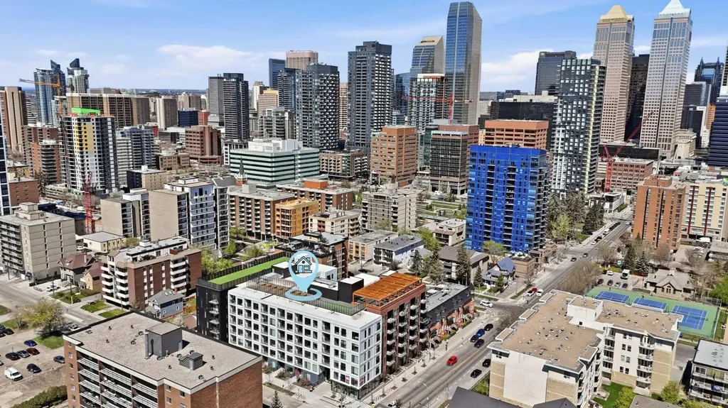 310 15 Avenue SW Calgary AB T2R 1S9