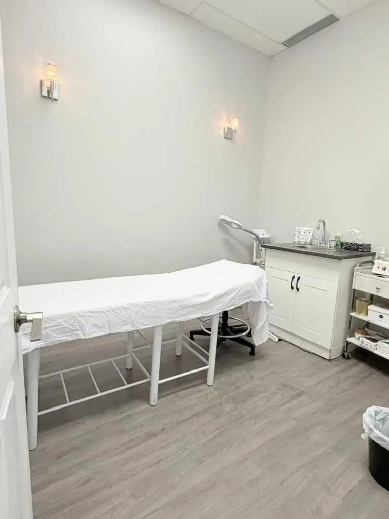 790 Coventry Drive NE Calgary AB T3K4K4