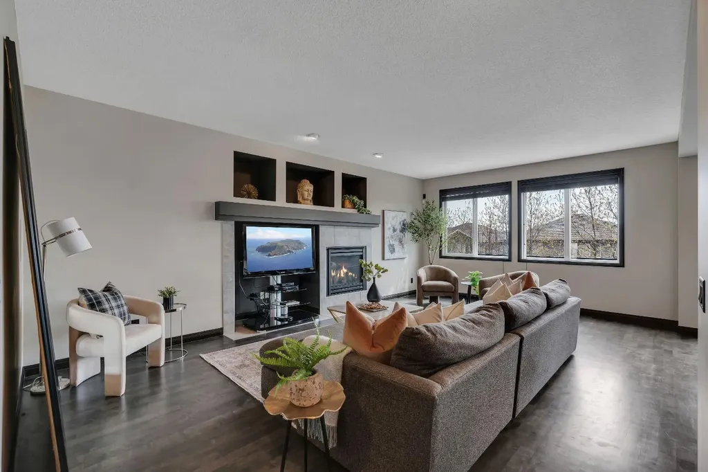 55 Evanspark Circle NW Calgary AB T3P 0B4