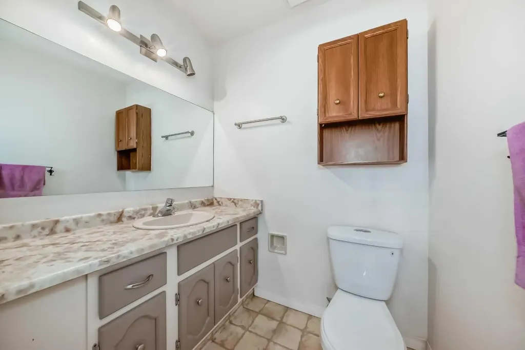 131 Ranchlands Court NW Calgary AB T3G1N8