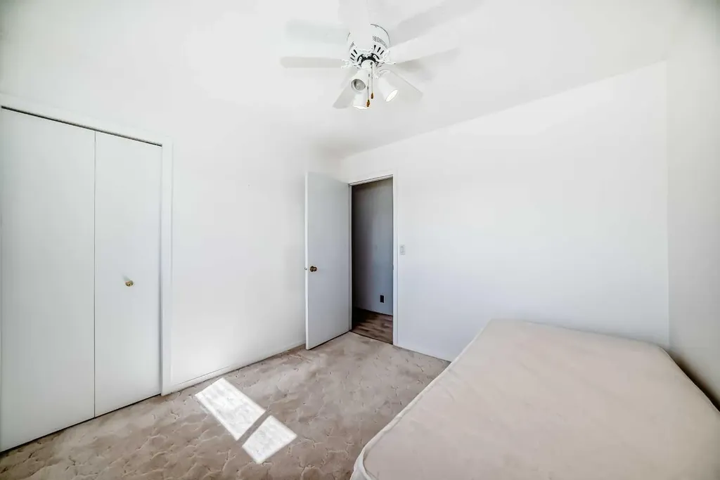 131 Ranchlands Court NW Calgary AB T3G1N8