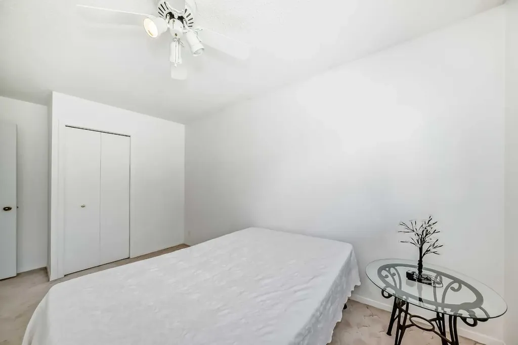 131 Ranchlands Court NW Calgary AB T3G1N8