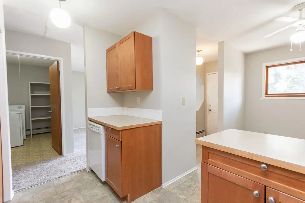 19 Gibson Close Red Deer AB T4P 2Z3