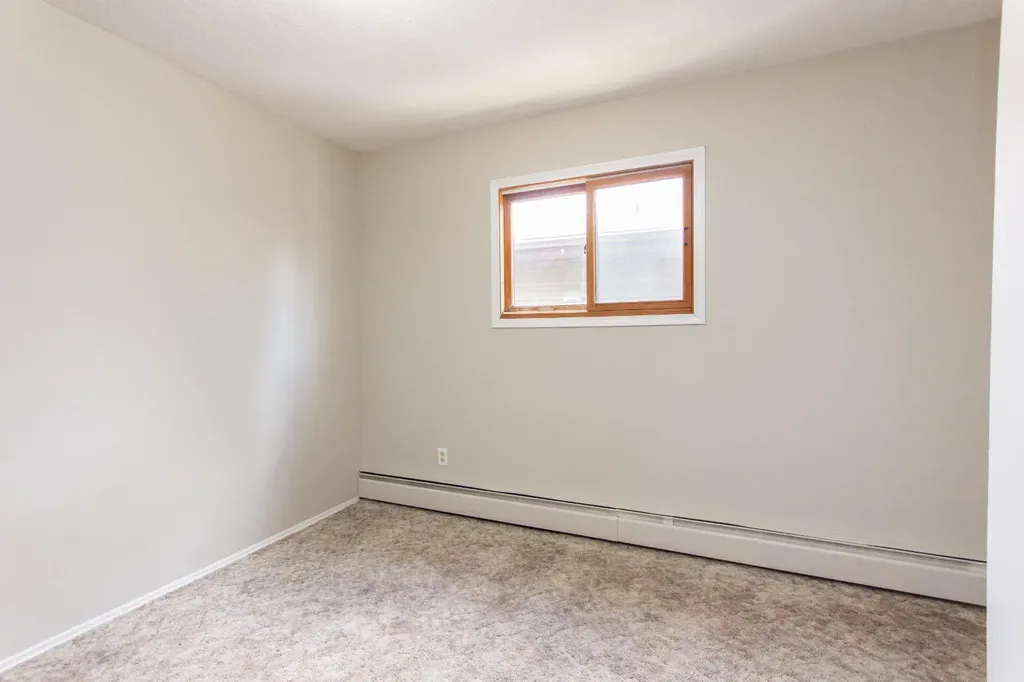 19 Gibson Close Red Deer AB T4P 2Z3