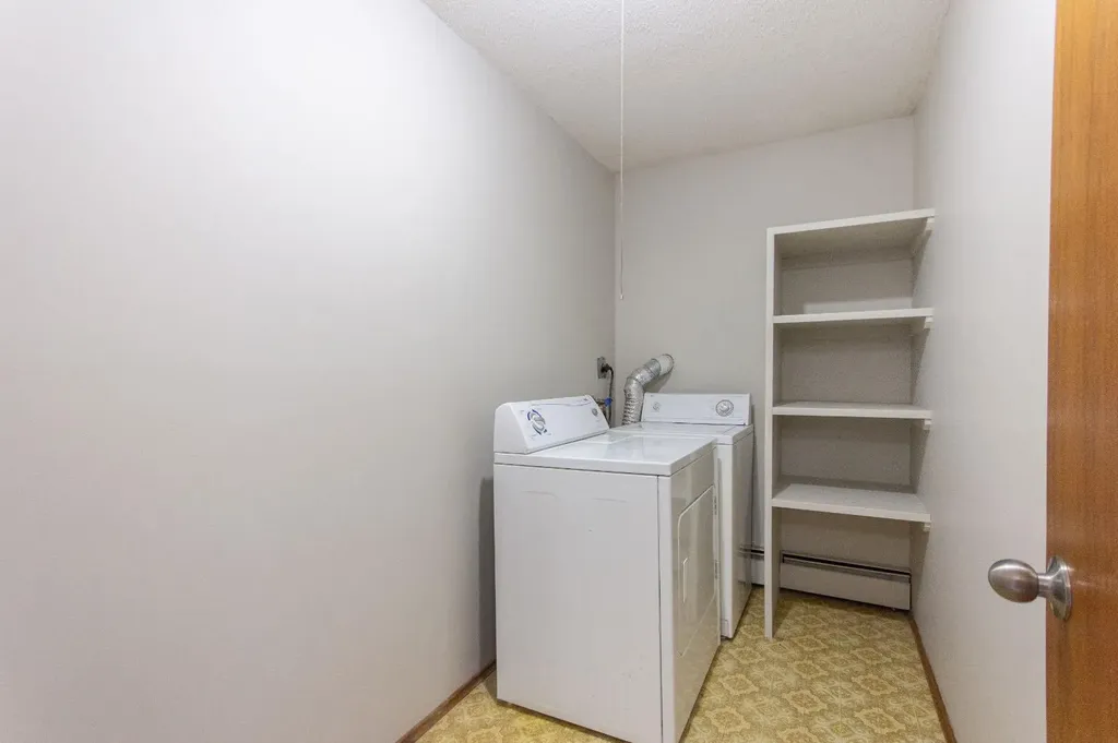 19 Gibson Close Red Deer AB T4P 2Z3