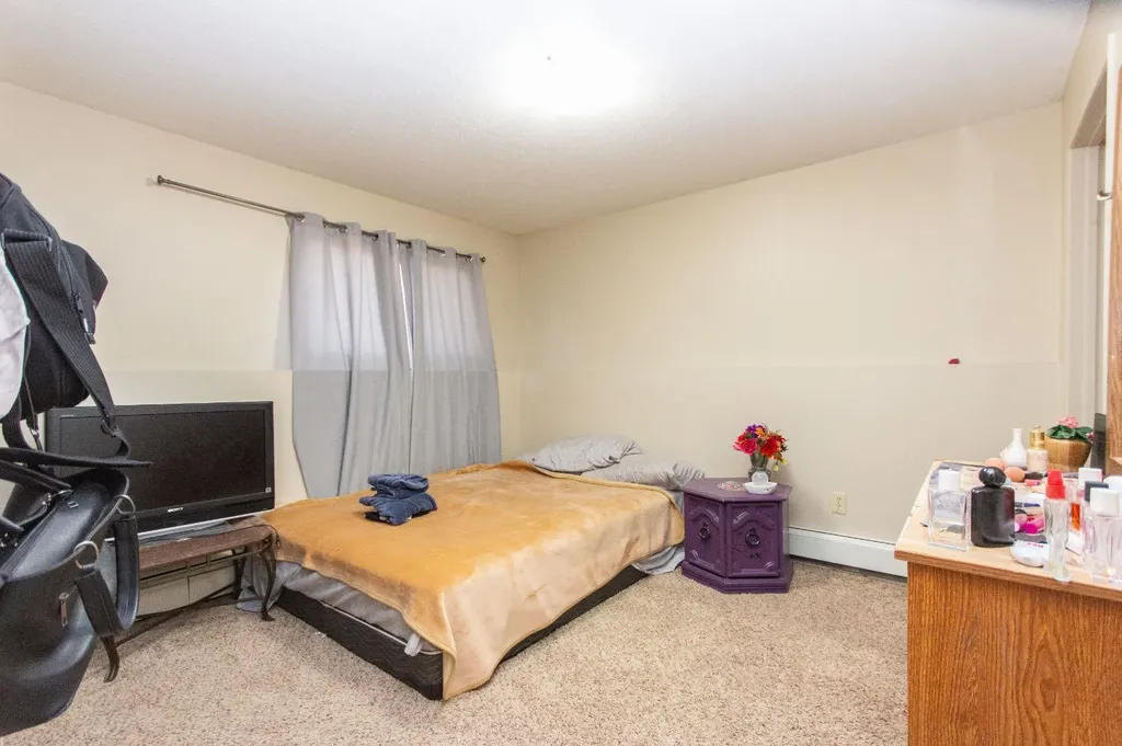 19 Gibson Close Red Deer AB T4P 2Z3