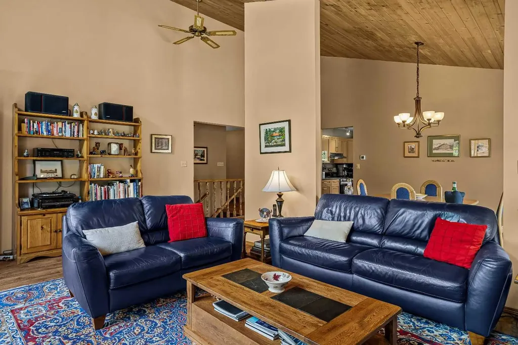 1054 Evergreen Circle Canmore AB T1W 3H5