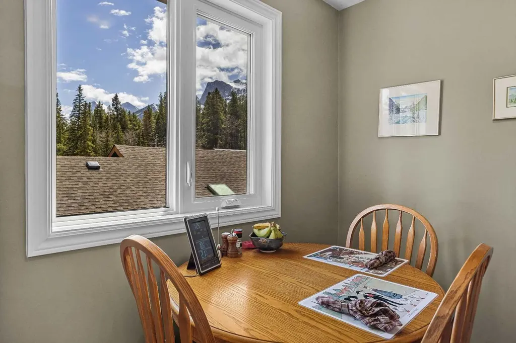 1054 Evergreen Circle Canmore AB T1W 3H5