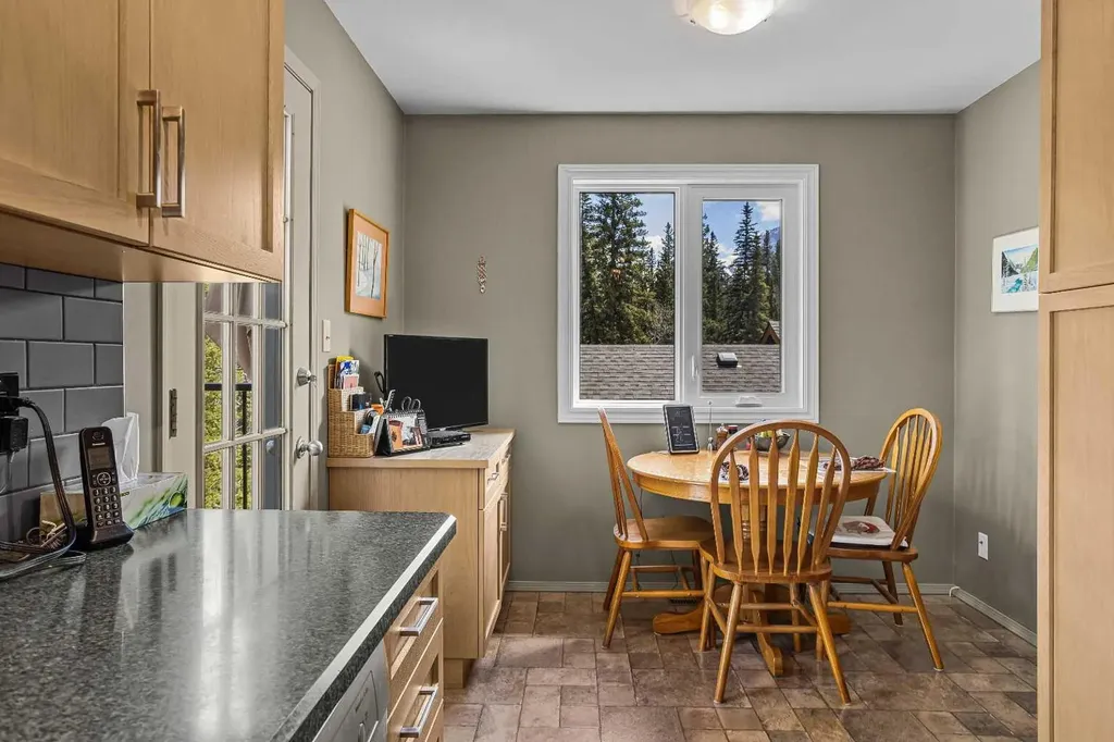 1054 Evergreen Circle Canmore AB T1W 3H5