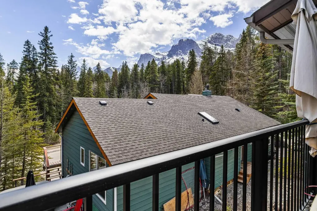 1054 Evergreen Circle Canmore AB T1W 3H5
