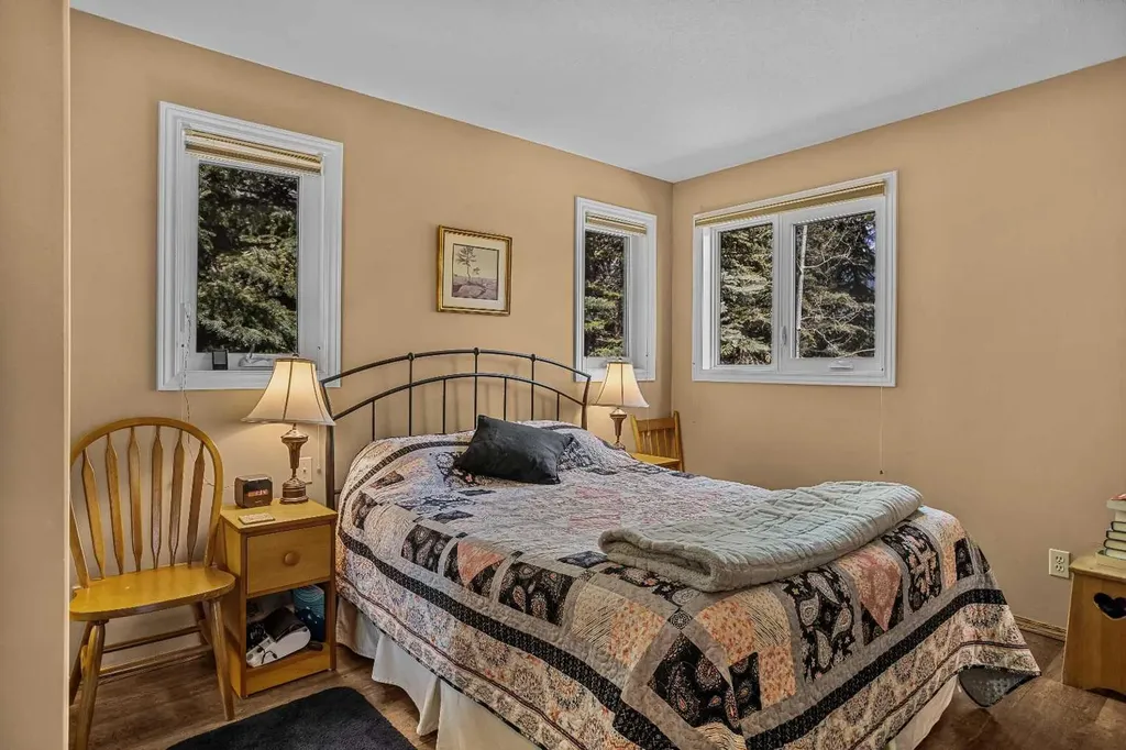 1054 Evergreen Circle Canmore AB T1W 3H5