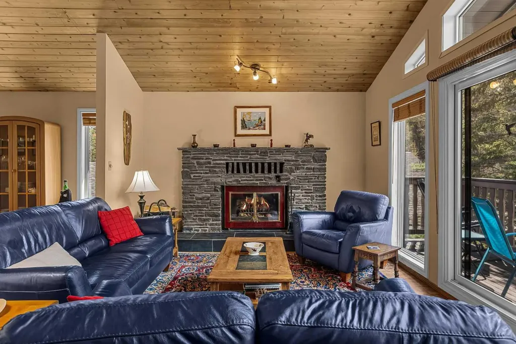 1054 Evergreen Circle Canmore AB T1W 3H5