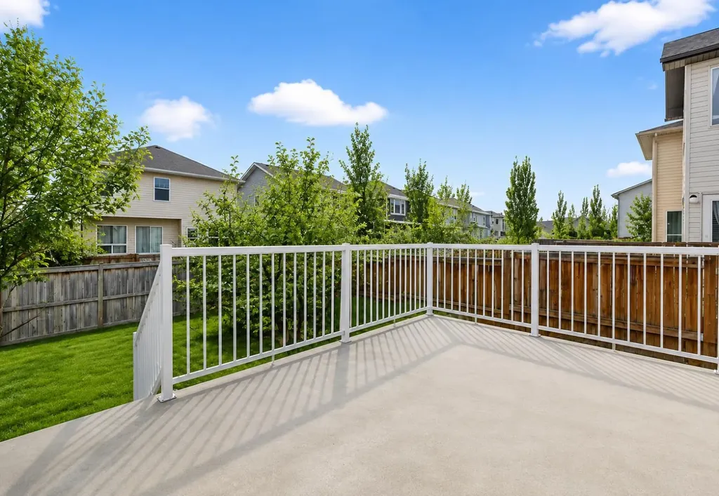 38 Silverado Skies Crescent Calgary AB T2X0J5