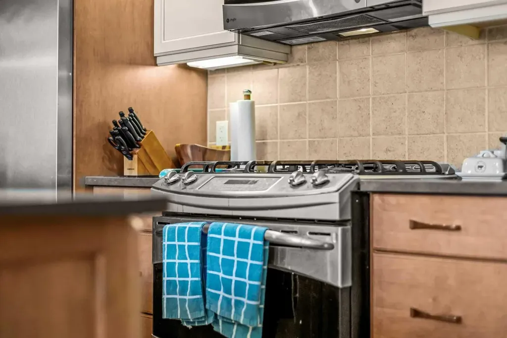 2100A Stewart Creek Drive Canmore AB T1W 0G3