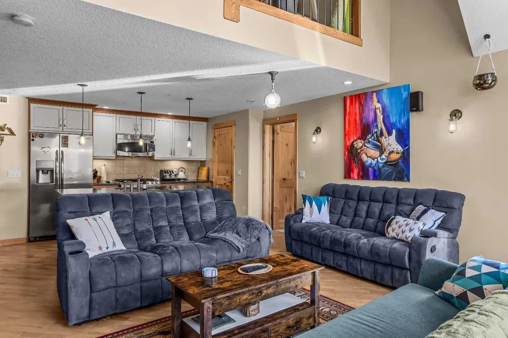 2100A Stewart Creek Drive Canmore AB T1W 0G3