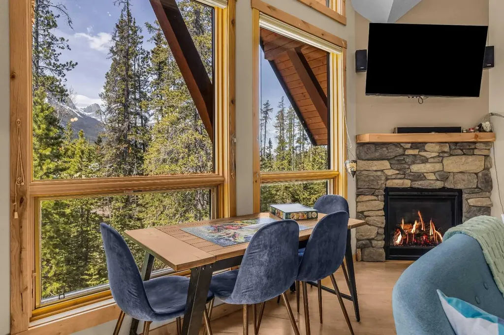 2100A Stewart Creek Drive Canmore AB T1W 0G3
