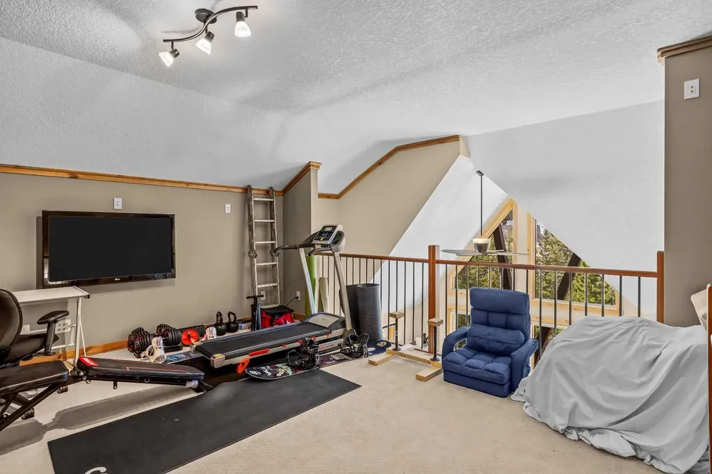 2100A Stewart Creek Drive Canmore AB T1W 0G3