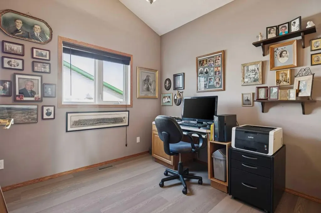 28 Westpoint Drive Didsbury AB T0M 0W0