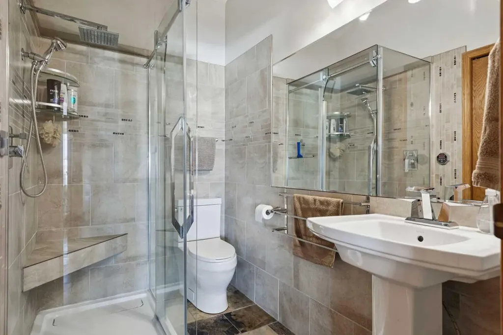 28 Westpoint Drive Didsbury AB T0M 0W0