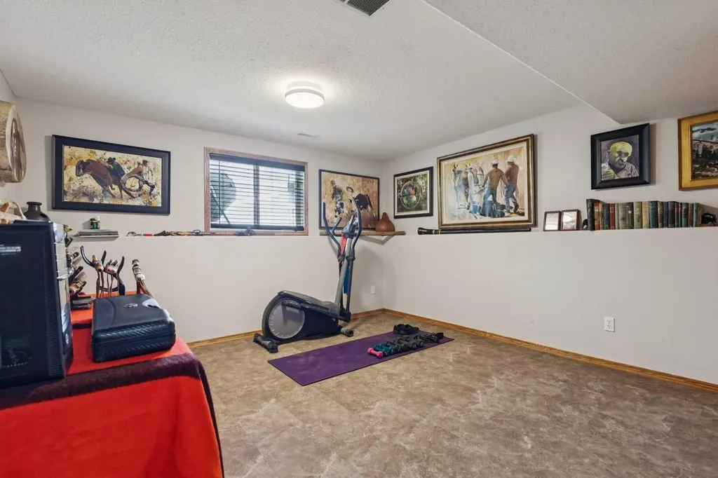28 Westpoint Drive Didsbury AB T0M 0W0