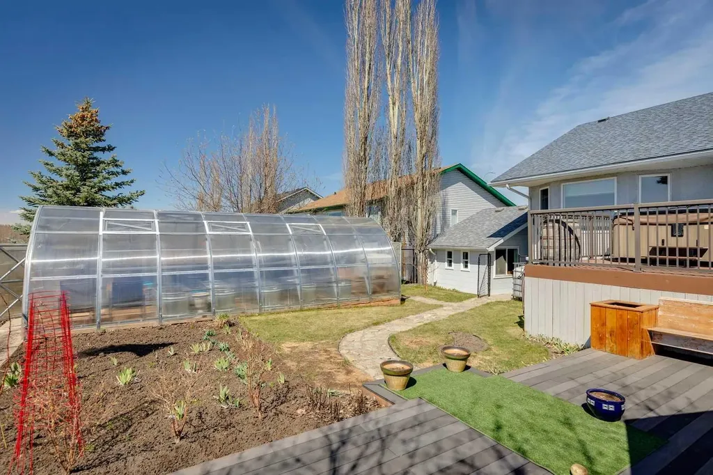 28 Westpoint Drive Didsbury AB T0M 0W0