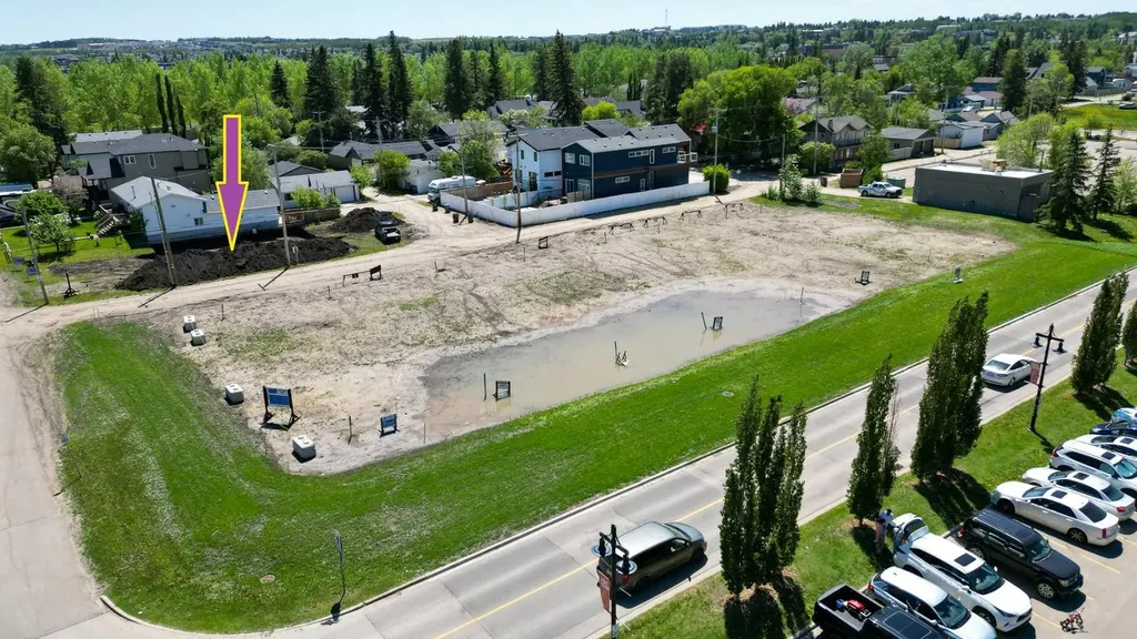 5020 42 Street Sylvan Lake AB T4S 1C1